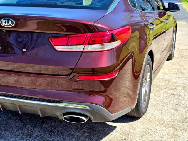 2020 Kia Optima LX