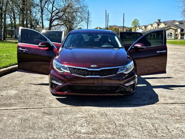 2020 Kia Optima LX