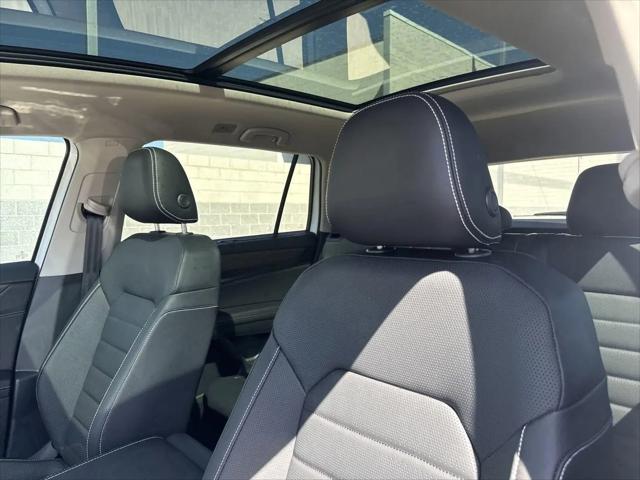 2025 Volkswagen Atlas 2.0T SEL