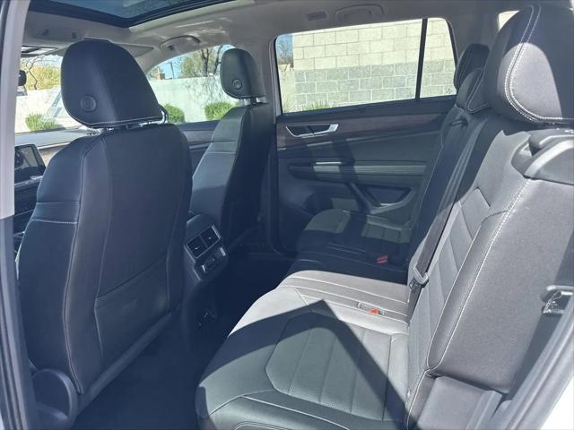 2025 Volkswagen Atlas 2.0T SEL