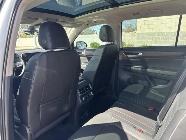 2025 Volkswagen Atlas 2.0T SEL