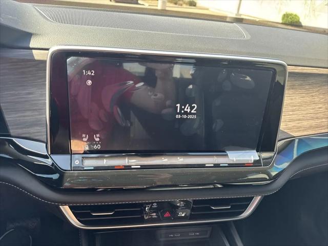 2025 Volkswagen Atlas 2.0T SEL