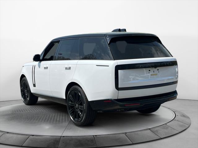 2025 Land Rover Range Rover P530 SE