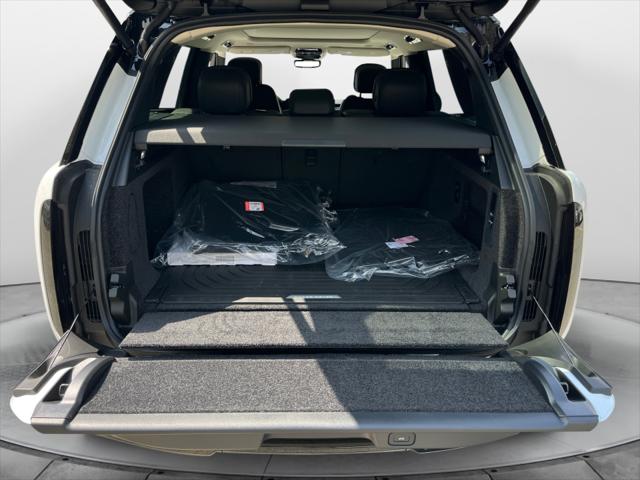 2025 Land Rover Range Rover P530 SE