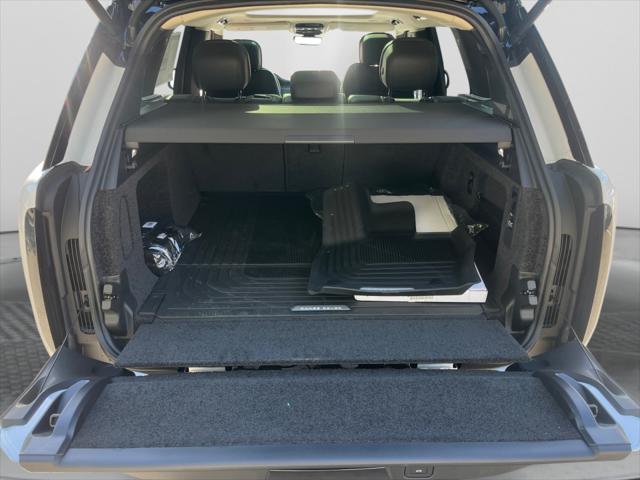 2025 Land Rover Range Rover P530 SE