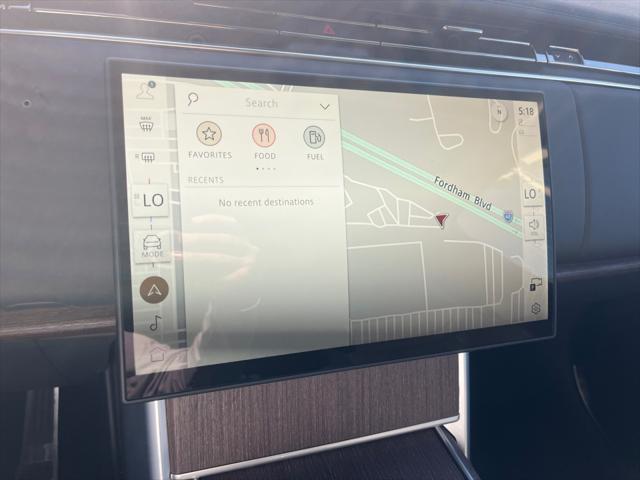 2025 Land Rover Range Rover P530 SE