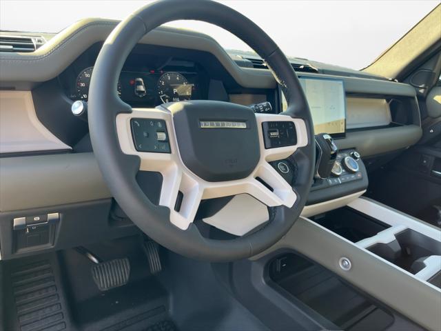 2025 Land Rover Defender 110 P300