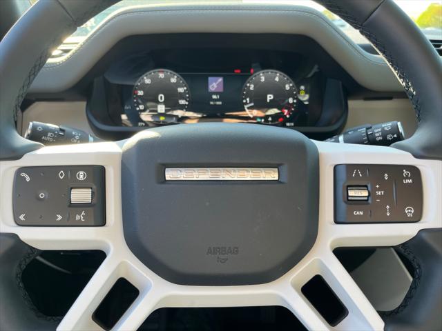 2025 Land Rover Defender 110 P300