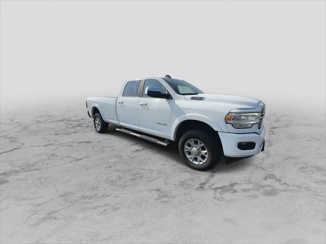 2019 RAM 2500 Laramie Crew Cab 4x4 8 Box 2019 RAM 2500 Laramie Crew Cab 4x4 8 Box