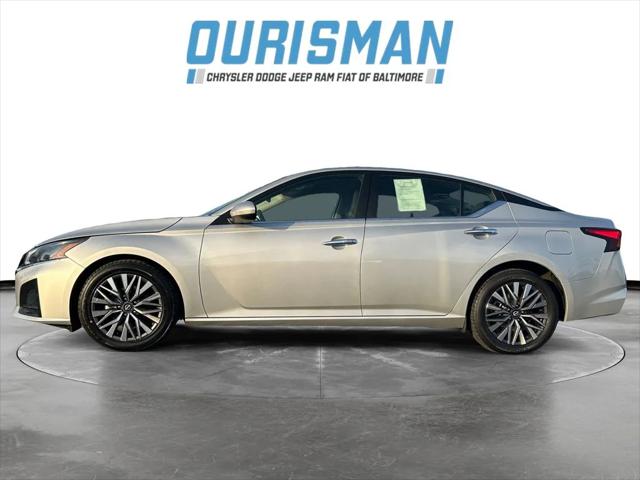 2023 Nissan Altima SV FWD