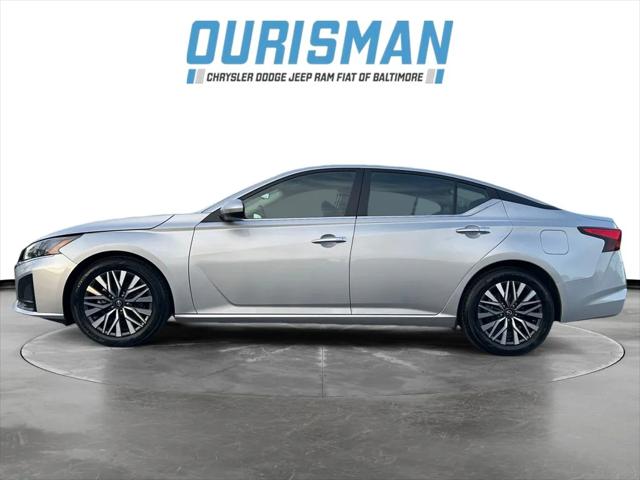 2023 Nissan Altima SV FWD