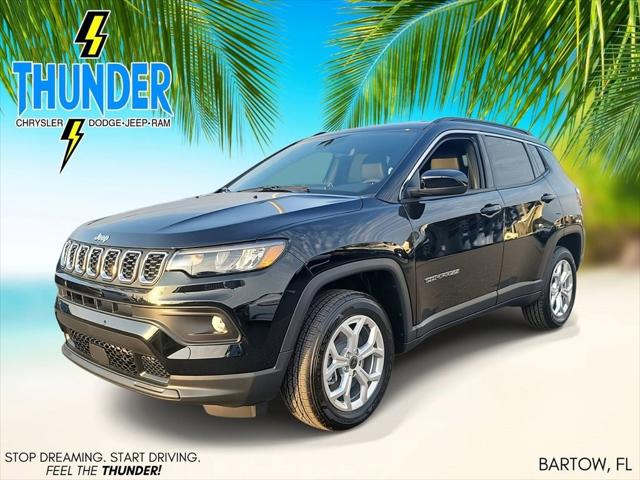 2025 Jeep Compass COMPASS LATITUDE 4X4