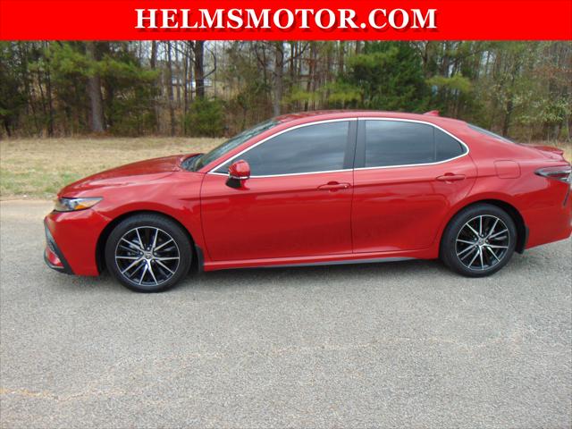 2023 Toyota Camry SE