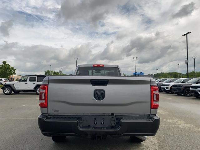 2024 RAM 2500 Tradesman Regular Cab 4x2 8 Box