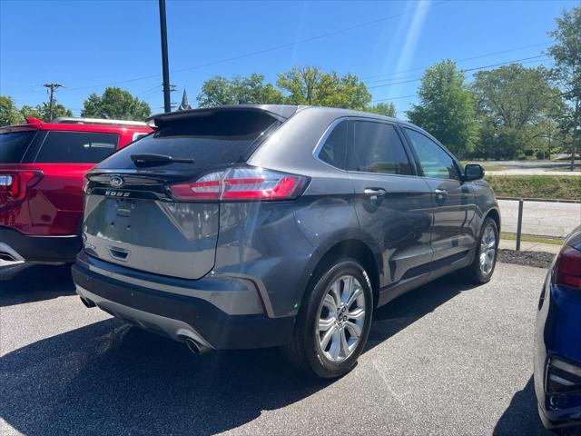 2023 Ford Edge Titanium