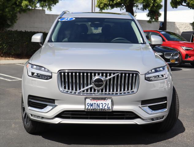 2025 Volvo XC90 B5 Core