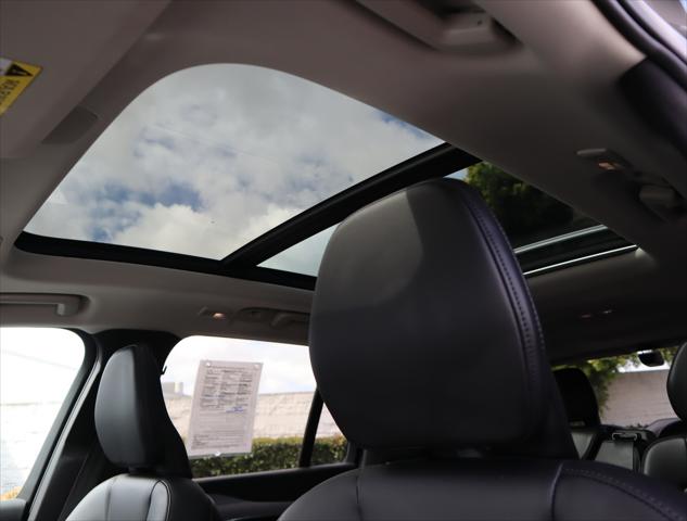 2025 Volvo XC90 B5 Core