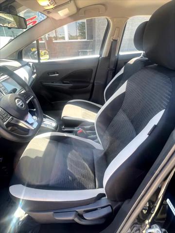 2021 Nissan Versa SV Xtronic CVT