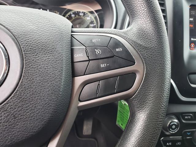 Used 2021 Jeep Cherokee For Sale in Waterford Twp, MI