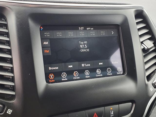 Used 2021 Jeep Cherokee For Sale in Waterford Twp, MI