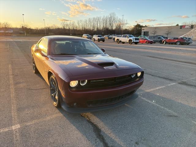 Used 2019 Dodge Challenger For Sale in Waterford Twp, MI