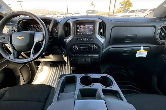2025 Chevrolet Silverado 3500HD 4WD Double Cab Long Bed Work Truck