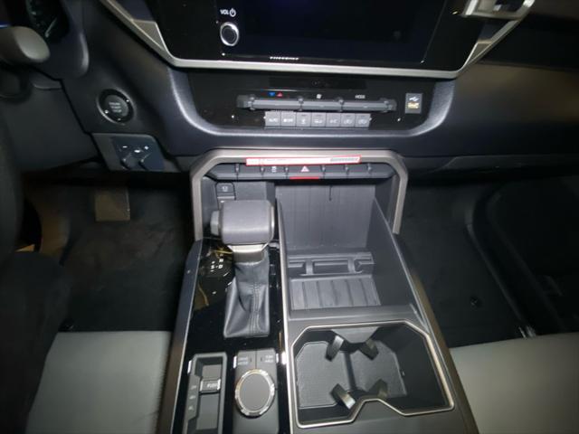 2025 Toyota Tundra SR5 4WD