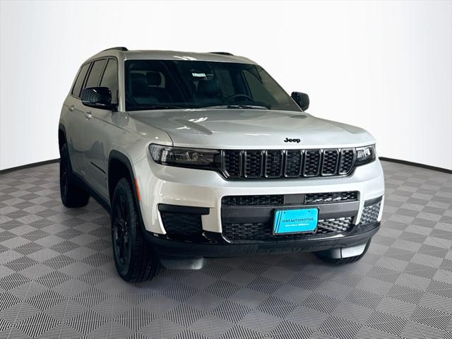 2025 Jeep Grand Cherokee GRAND CHEROKEE L ALTITUDE X 4X4
