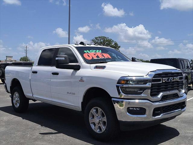 2025 RAM Ram 3500 RAM 3500 BIG HORN CREW CAB 4X4 64 BOX