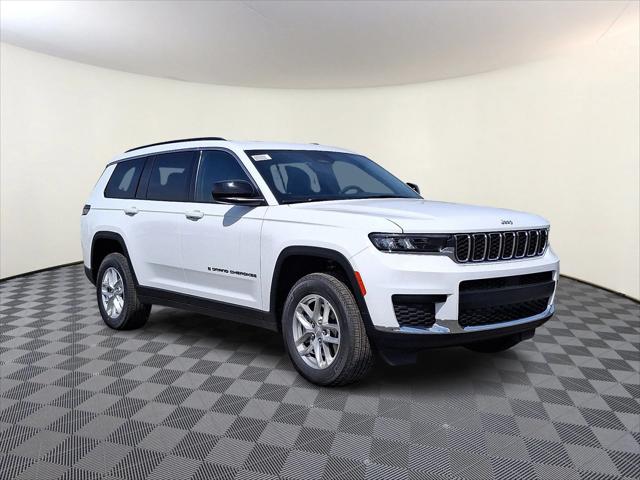2025 Jeep Grand Cherokee GRAND CHEROKEE L LAREDO X 4X4