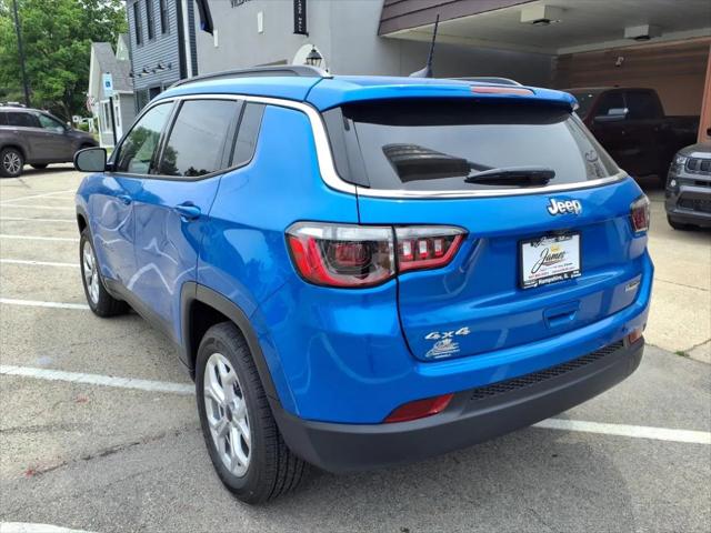 2025 Jeep Compass COMPASS LATITUDE 4X4