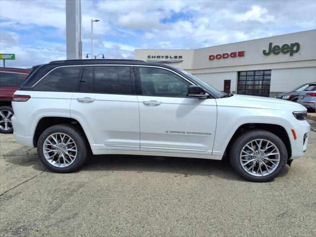 2025 Jeep Grand Cherokee GRAND CHEROKEE SUMMIT 4X4