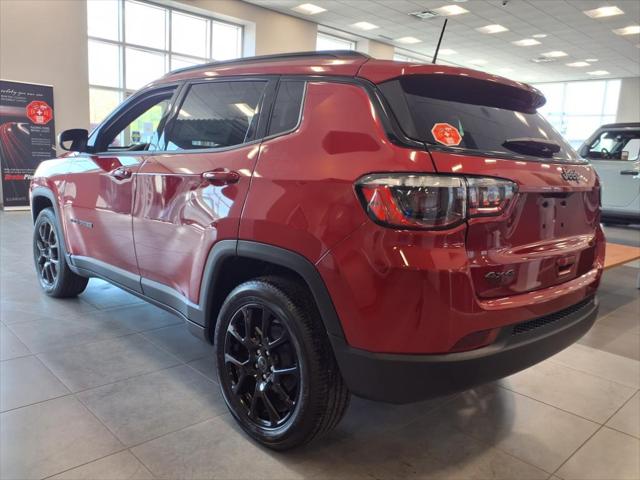 2025 Jeep Compass COMPASS LATITUDE 4X4