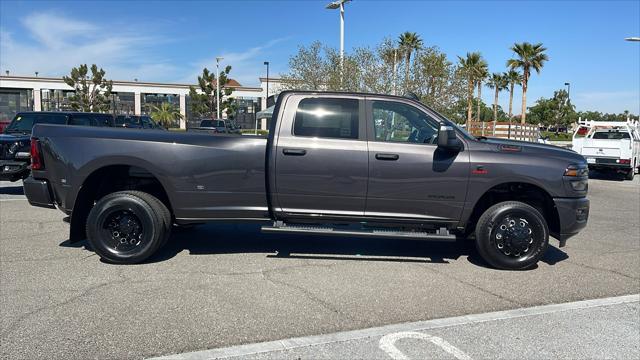 2025 RAM Ram 3500 RAM 3500 BIG HORN CREW CAB 4X4 8 BOX