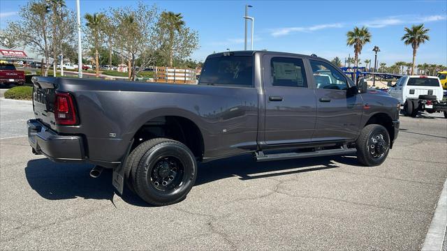 2025 RAM Ram 3500 RAM 3500 BIG HORN CREW CAB 4X4 8 BOX
