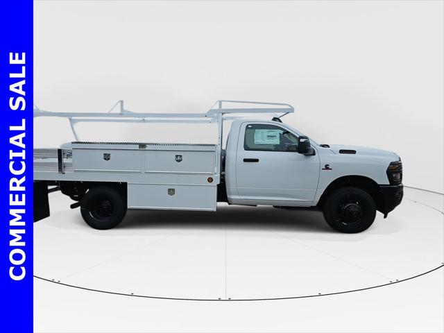 2025 RAM Ram 3500 Chassis Cab RAM 3500 TRADESMAN CHASSIS REGULAR CAB 4X4 84 CA 2025 RAM Ram 3500 Chassis Cab RAM 3500 TRADESMAN CHASSIS REGULAR CAB 4X4 84 CA
