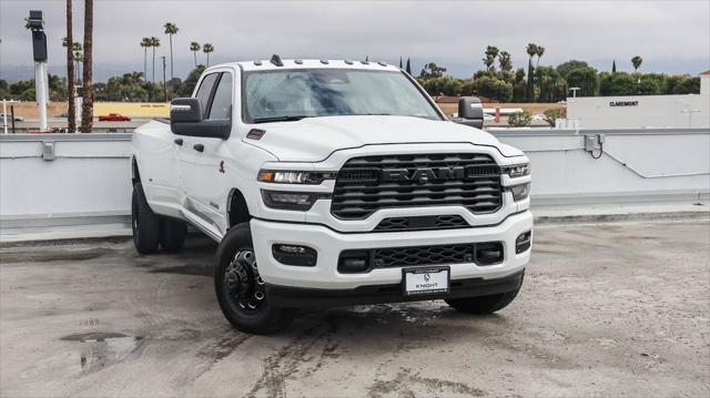 2025 RAM Ram 3500 RAM 3500 BIG HORN CREW CAB 4X4 8 BOX