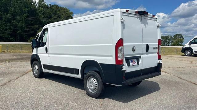 2025 Ram ProMaster Cargo Van Tradesman Low Roof 136" WB w/Pass Seat