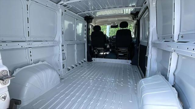 2025 Ram ProMaster Cargo Van Tradesman Low Roof 136" WB w/Pass Seat