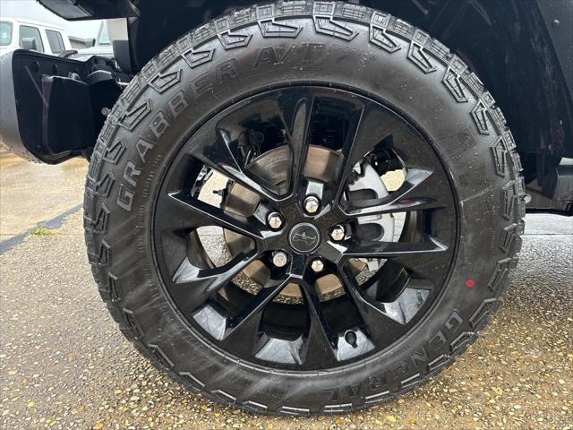 2025 Jeep Gladiator GLADIATOR NIGHTHAWK 4X4