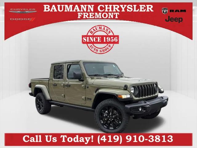 2025 Jeep Gladiator GLADIATOR NIGHTHAWK 4X4 2025 Jeep Gladiator GLADIATOR NIGHTHAWK 4X4