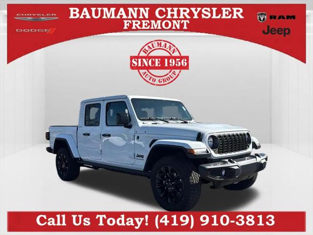 2025 Jeep Gladiator GLADIATOR NIGHTHAWK 4X4 2025 Jeep Gladiator GLADIATOR NIGHTHAWK 4X4