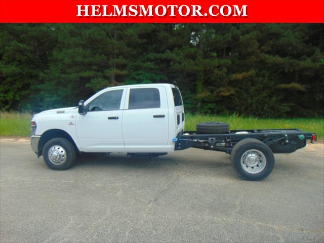 2025 RAM Ram 3500 Chassis Cab RAM 3500 TRADESMAN CREW CAB CHASSIS 4X4 60 CA