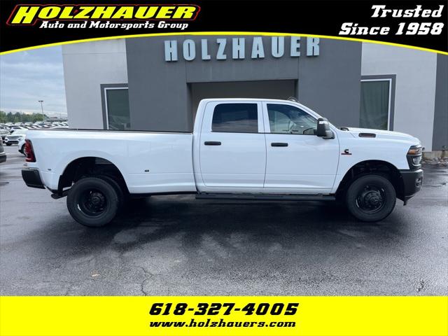 2025 RAM Ram 3500 RAM 3500 TRADESMAN CREW CAB 4X4 8 BOX