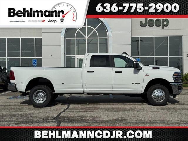 2025 RAM Ram 3500 RAM 3500 BIG HORN CREW CAB 4X4 8 BOX