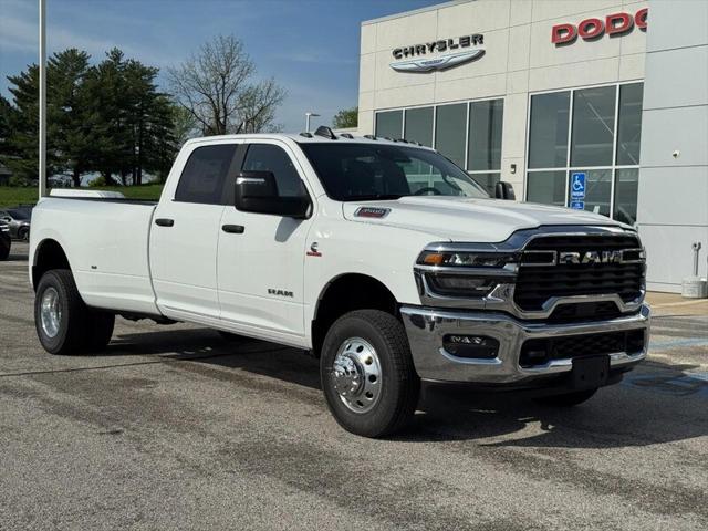 2025 RAM Ram 3500 RAM 3500 BIG HORN CREW CAB 4X4 8 BOX