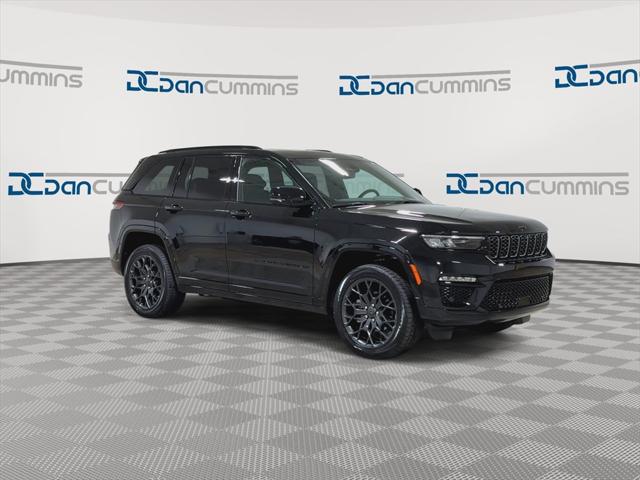 2025 Jeep Grand Cherokee GRAND CHEROKEE SUMMIT RESERVE 4X4