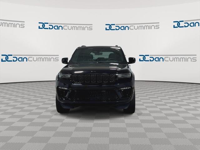 2025 Jeep Grand Cherokee GRAND CHEROKEE SUMMIT RESERVE 4X4