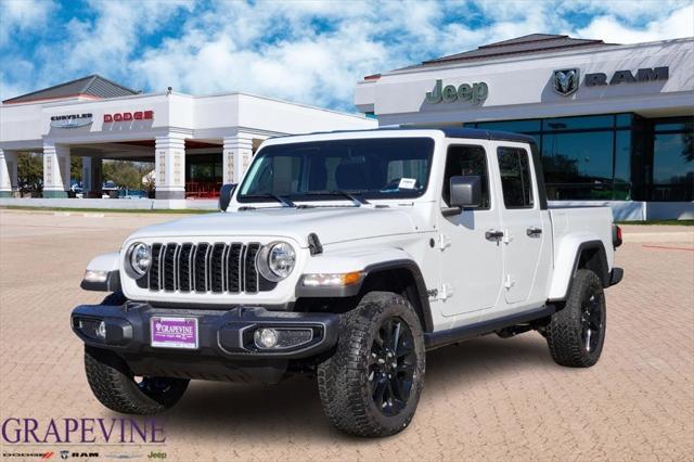 2025 Jeep Gladiator GLADIATOR NIGHTHAWK 4X4