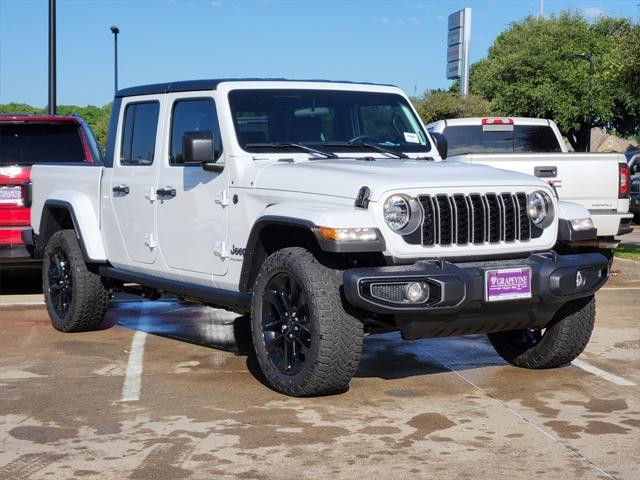 2025 Jeep Gladiator GLADIATOR NIGHTHAWK 4X4